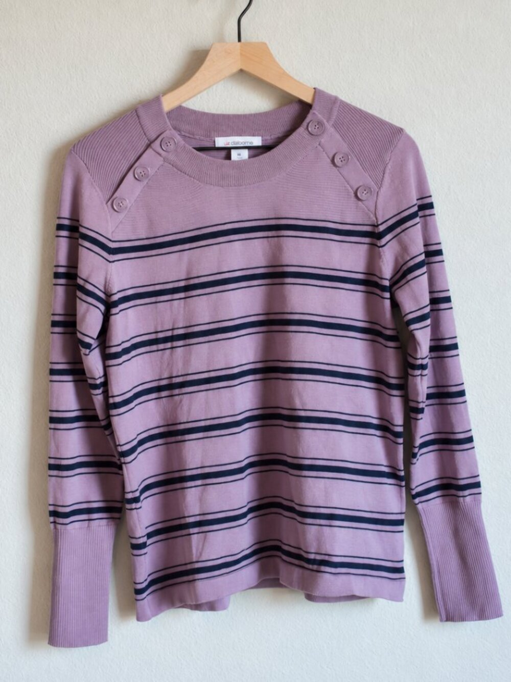 Liz Claiborne Lavender Navy Striped Shoulder Button Sweater M Preppy